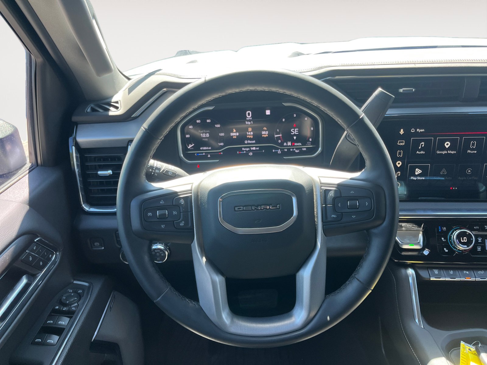 Used 2024 GMC Sierra 2500 Denali w/ Denali Reserve Package image 12