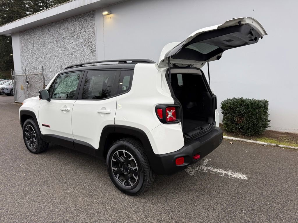Used 2023 Jeep Renegade Trailhawk AWD/4WD image 11