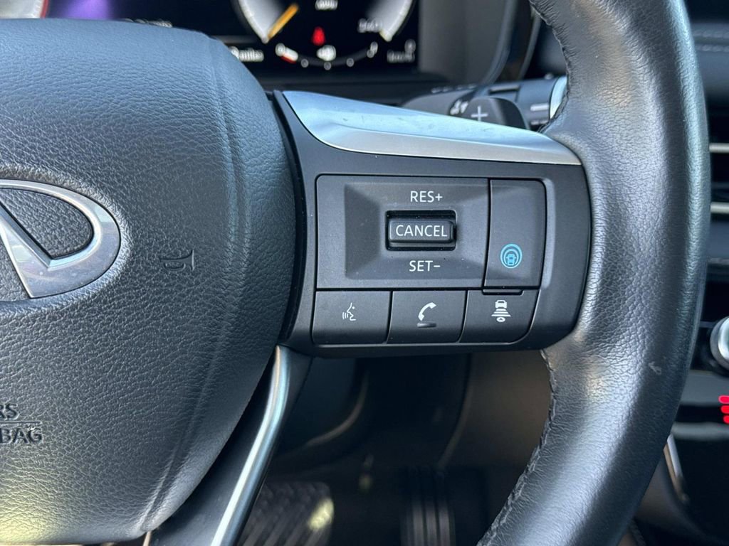 Certified 2024 INFINITI QX60 Luxe w/ Cargo Package image 9