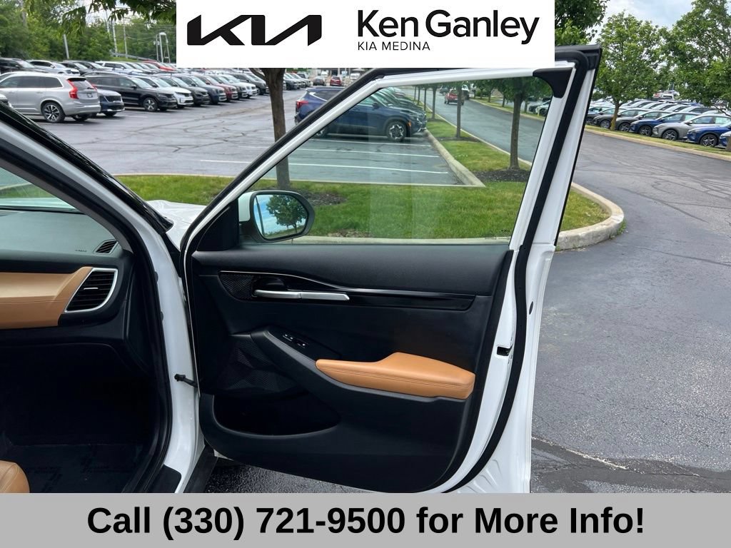 Certified 2024 Kia Seltos EX FWD image 57