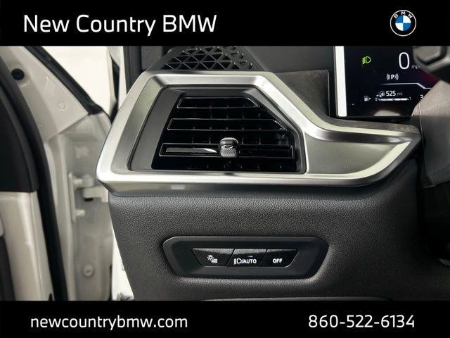 New 2026 BMW X5 xDrive50e w/ Climate Comfort Package image 18