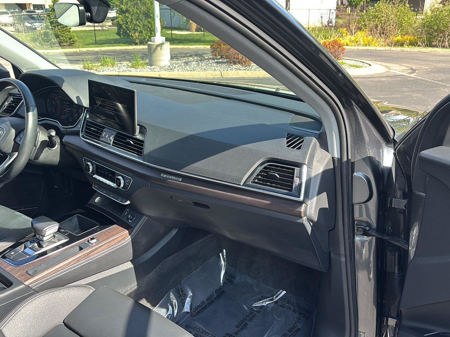 Used 2023 Audi Q5 e Premium Plus AWD/4WD image 20