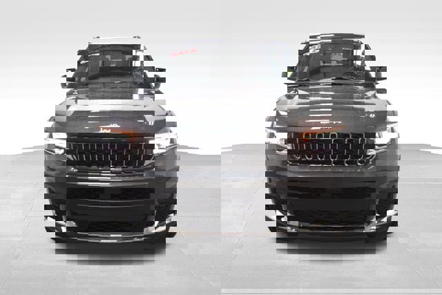 New 2025 Jeep Grand Cherokee L Laredo w/ Luxury Tech Group I image 3