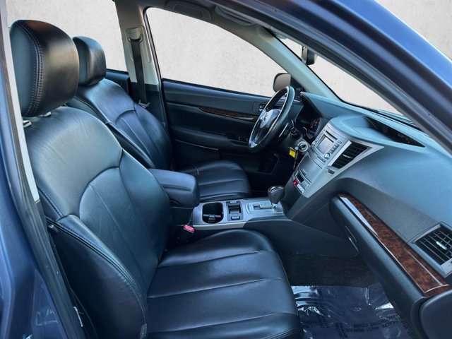 Used 2013 Subaru Legacy 2.5i Limited AWD/4WD image 25
