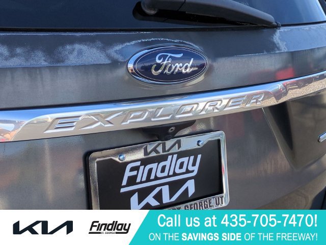 Used 2016 Ford Explorer Platinum AWD/4WD image 11