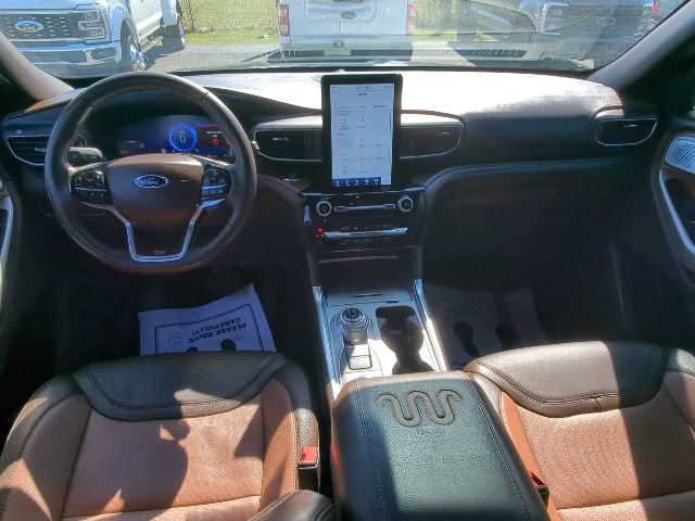 Used 2023 Ford Explorer King Ranch w/ Technology Package image 19