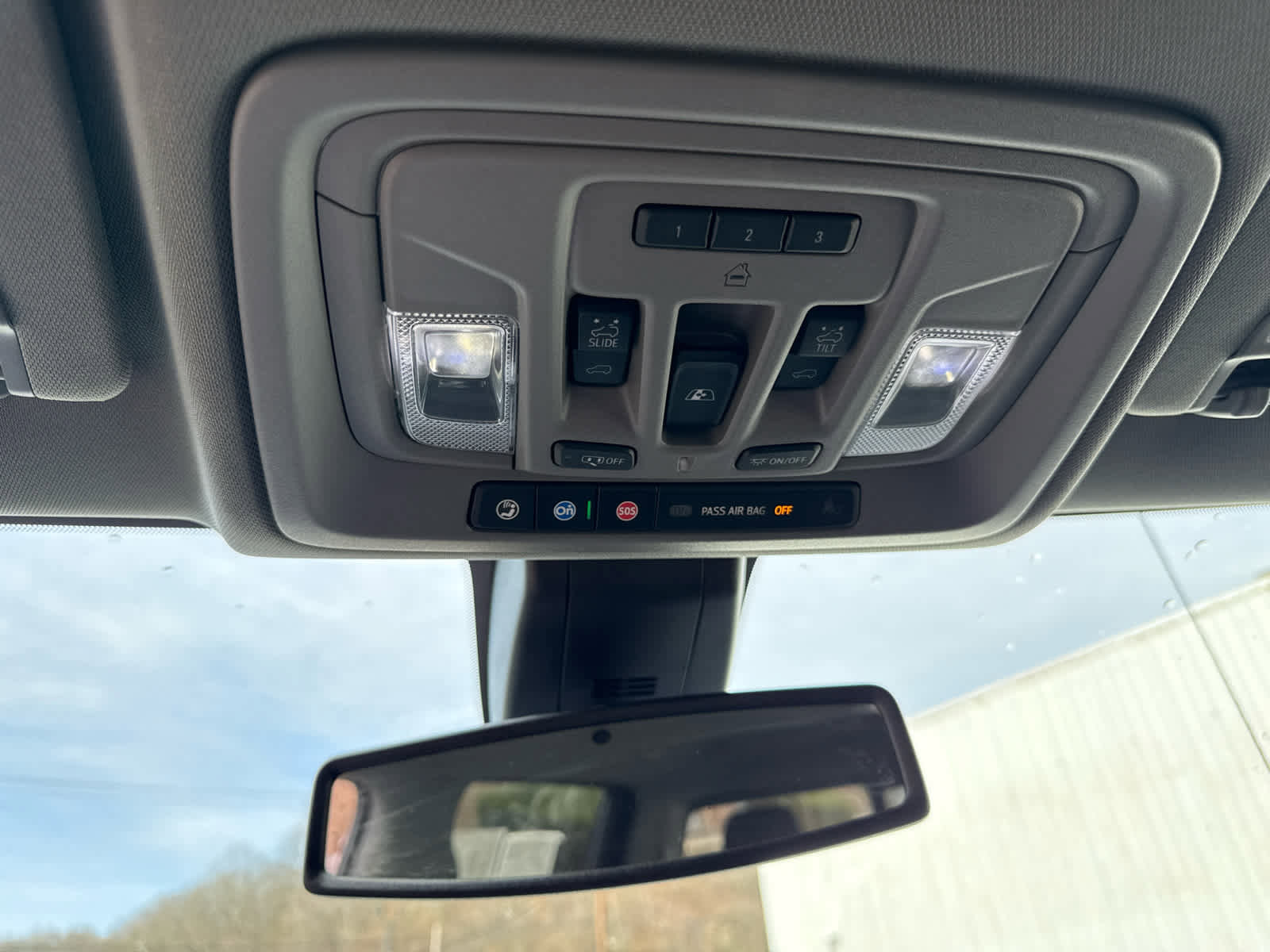 Used 2020 GMC Sierra 1500 SLT w/ SLT Premium Plus Package image 23