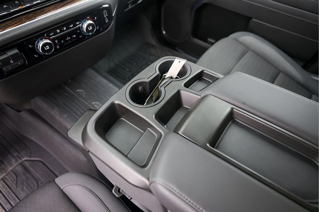 Certified 2025 GMC Sierra 1500 Elevation image 23