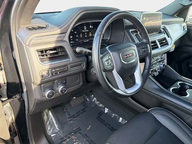 Used 2022 GMC Yukon XL SLT w/ SLT Premium Package image 21