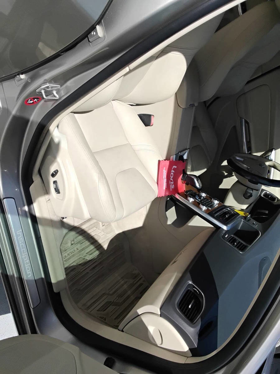 Used 2016 Volvo S60 T5 Inscription Platinum image 8