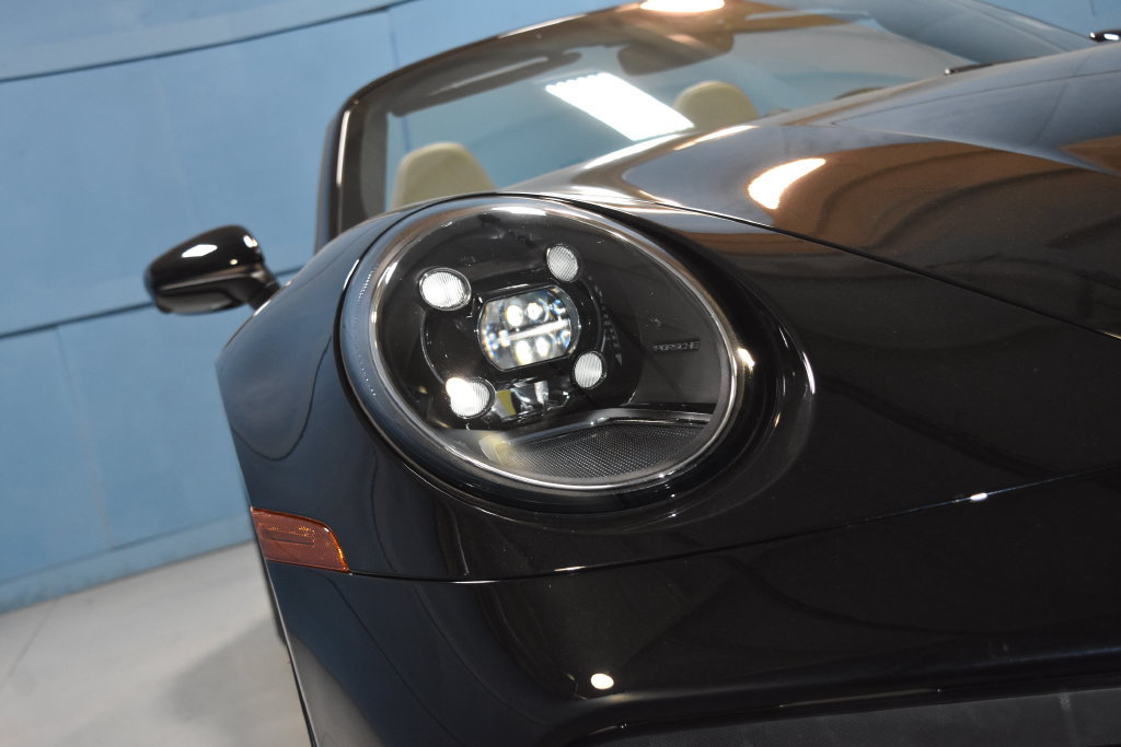 Certified 2021 Porsche 911 Turbo AWD/4WD image 25