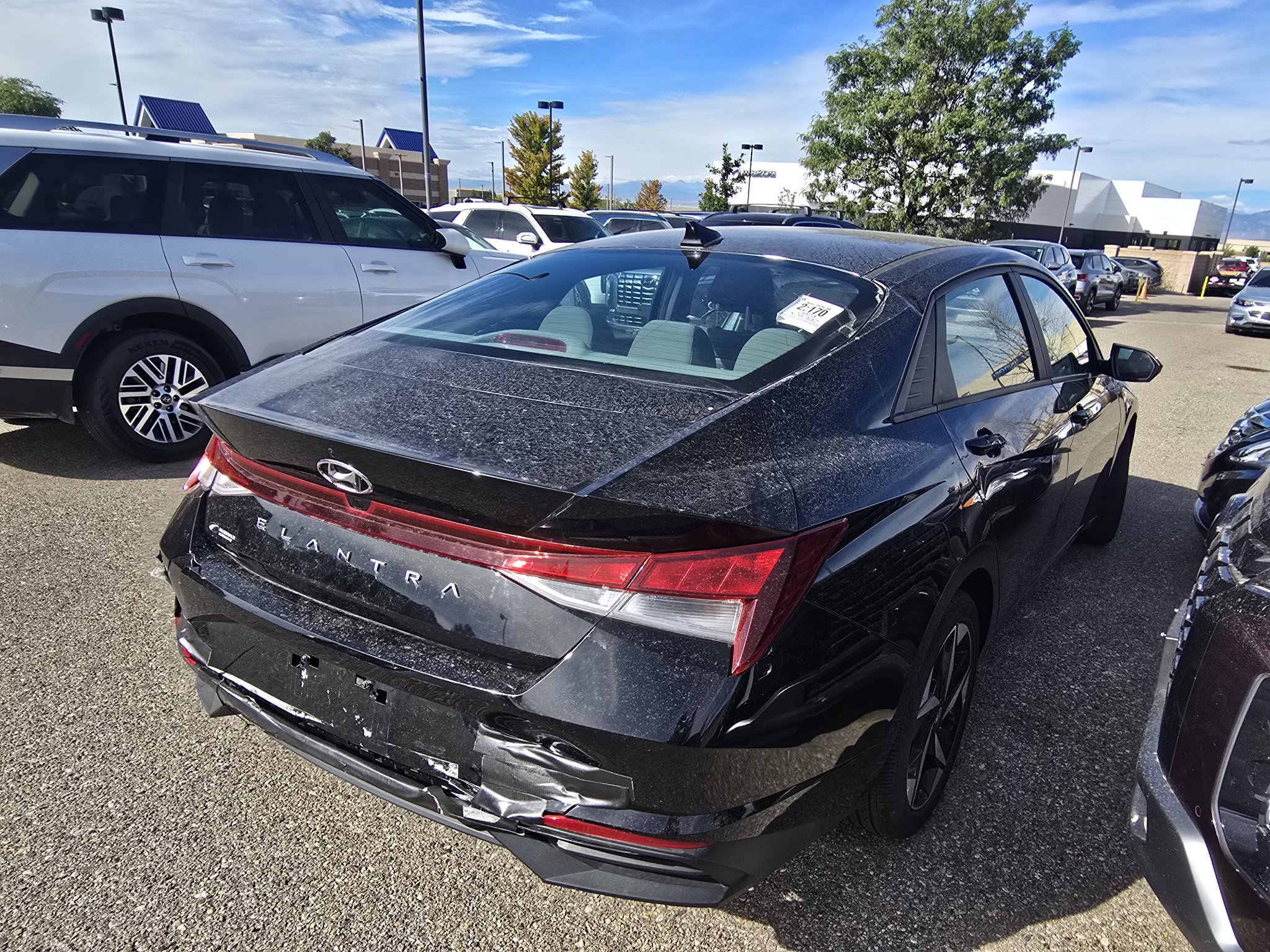 Used 2023 Hyundai Elantra SEL w/ Convenience Package FWD image 14