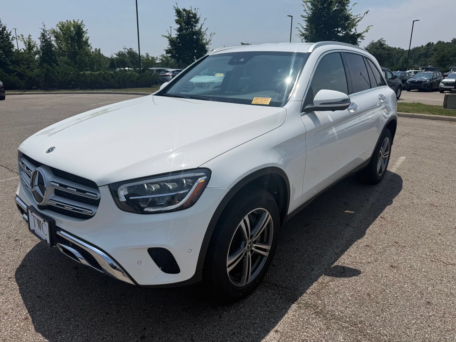 Used 2022 Mercedes-Benz GLC 300 4MATIC image 1