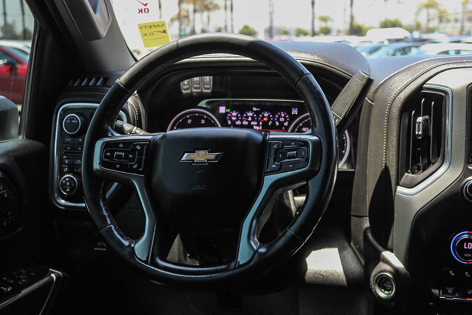 Used 2021 Chevrolet Silverado 2500 LTZ w/ LTZ Plus Package AWD/4WD image 15
