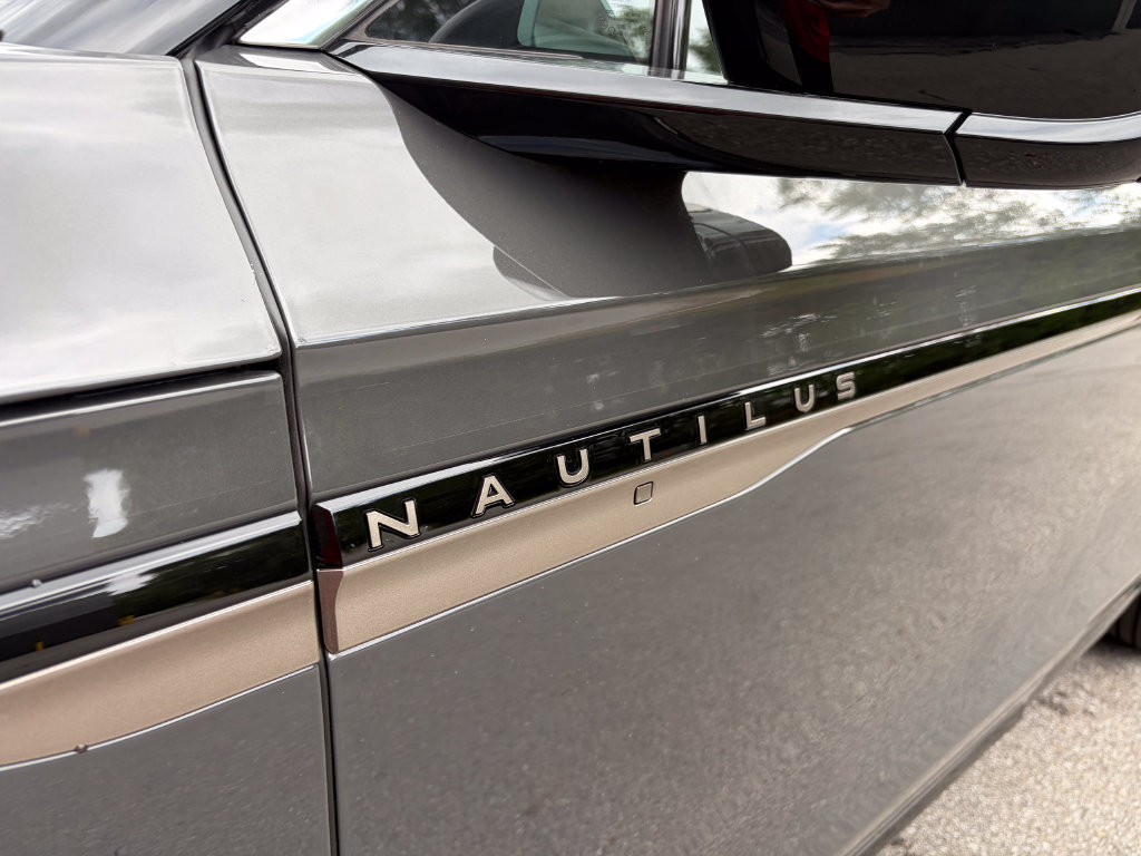 New 2026 Lincoln Nautilus Black Label AWD/4WD image 64