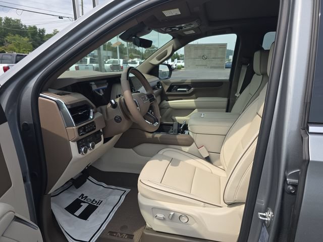 New 2026 GMC Yukon XL Denali w/ Denali Reserve Package AWD/4WD image 14