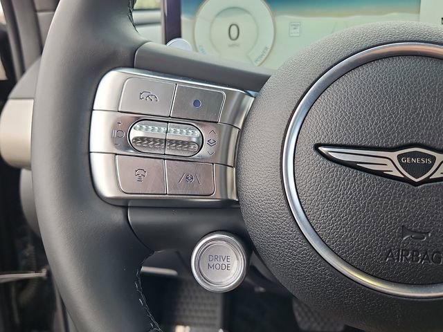 Used 2024 Genesis GV60 RWD image 26