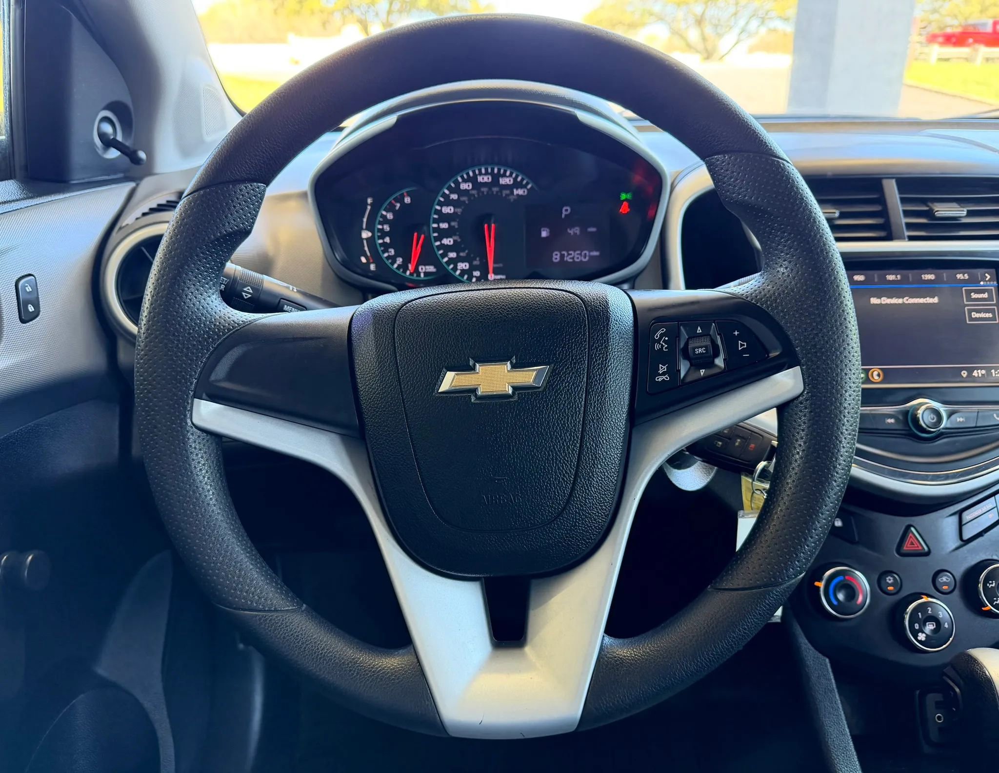 Used 2018 Chevrolet Sonic LS image 10