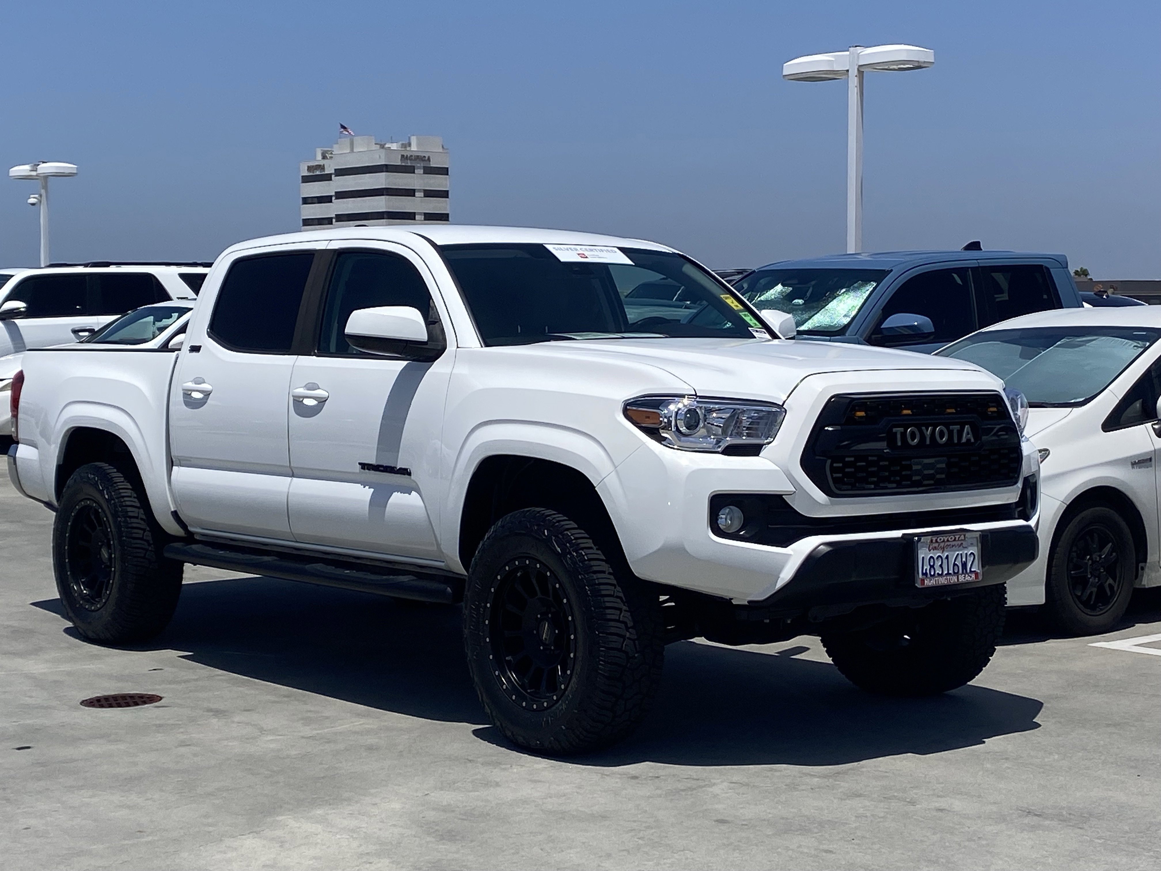 Certified 2020 Toyota Tacoma SR5 RWD image 2