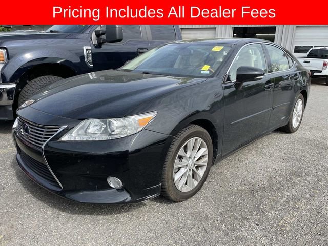Used 2013 Lexus ES 300h w/ Luxury Pkg