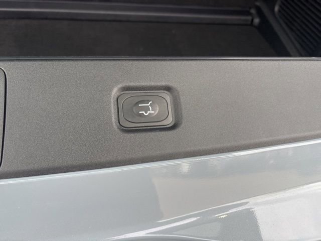 New 2025 Lincoln Navigator Reserve w/ Jet Appearance Package image 9