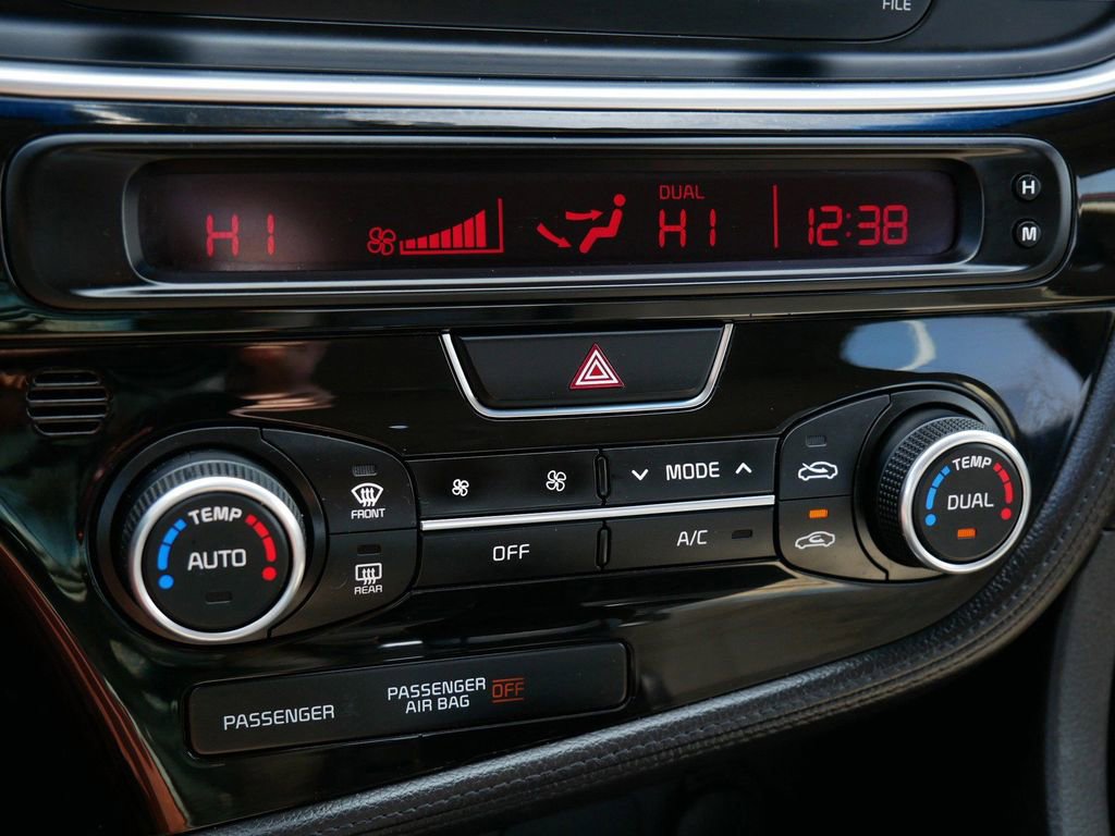 Used 2015 Kia Optima EX FWD image 25