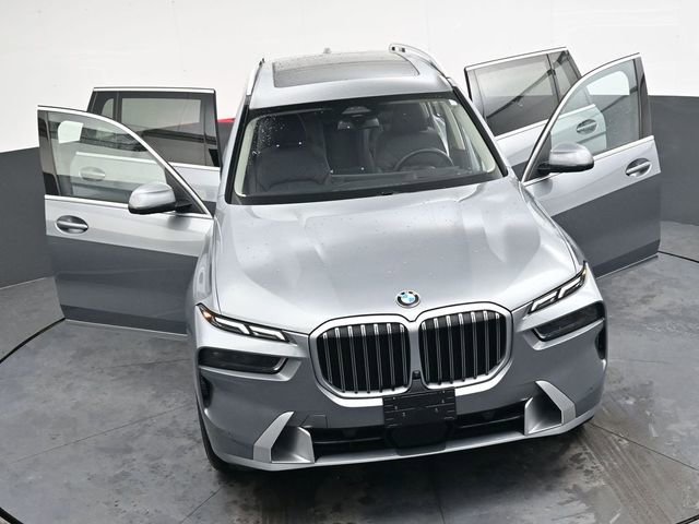 Used 2024 BMW X7 xDrive40i image 42