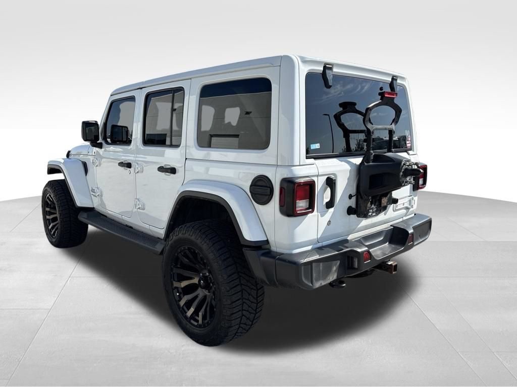 Used 2018 Jeep Wrangler Unlimited Sahara w/ Uconnect 4C Nav & Sound Group AWD/4WD image 6