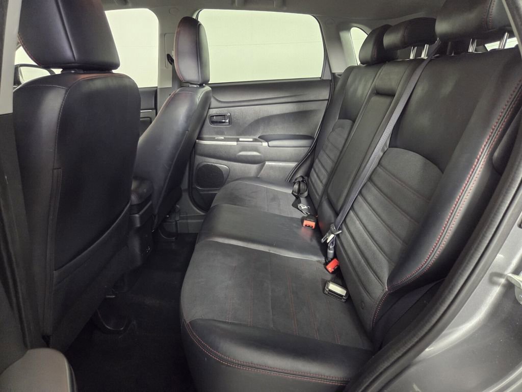 Used 2022 Mitsubishi Outlander Sport SE image 26