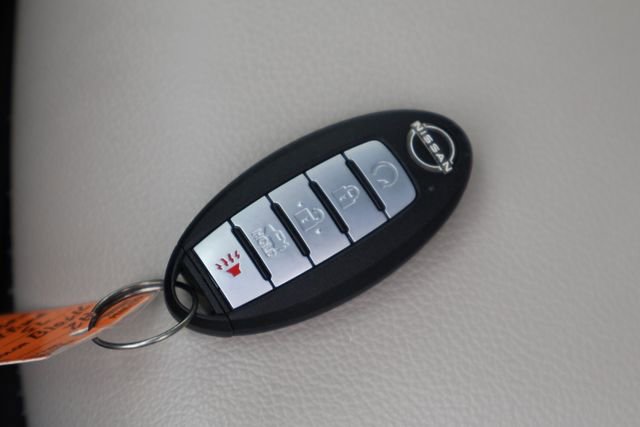 Used 2025 Nissan Altima 2.5 SL AWD/4WD image 32