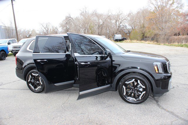 Used 2023 Kia Telluride S w/ S Sunroof Package image 18
