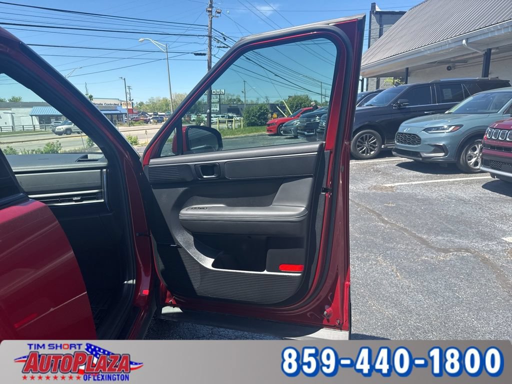 Used 2025 Hyundai Santa Fe Calligraphy AWD/4WD image 44