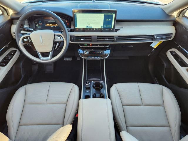 New 2026 Lincoln Corsair Premiere image 11