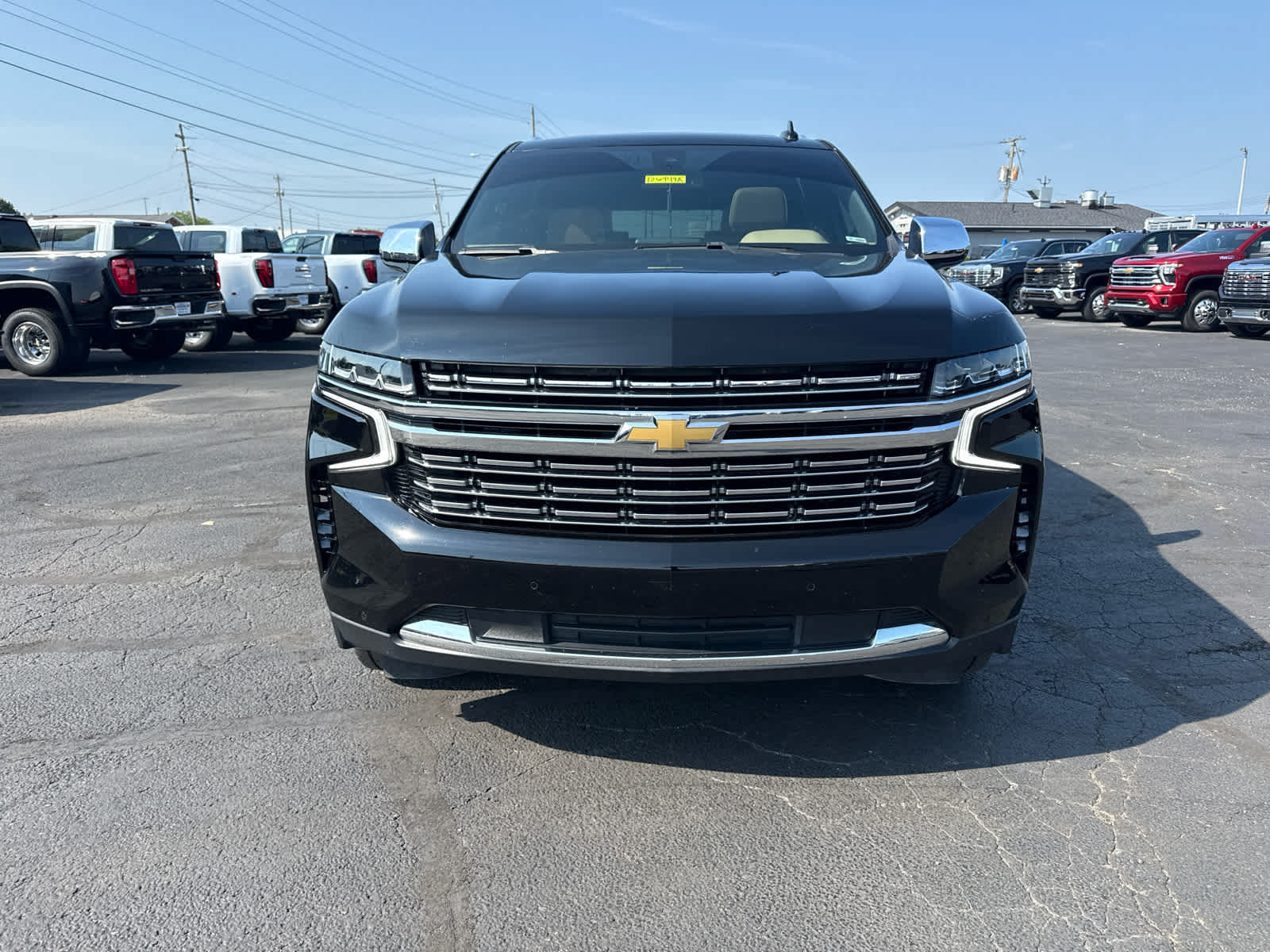 Used 2022 Chevrolet Suburban Premier AWD/4WD image 8