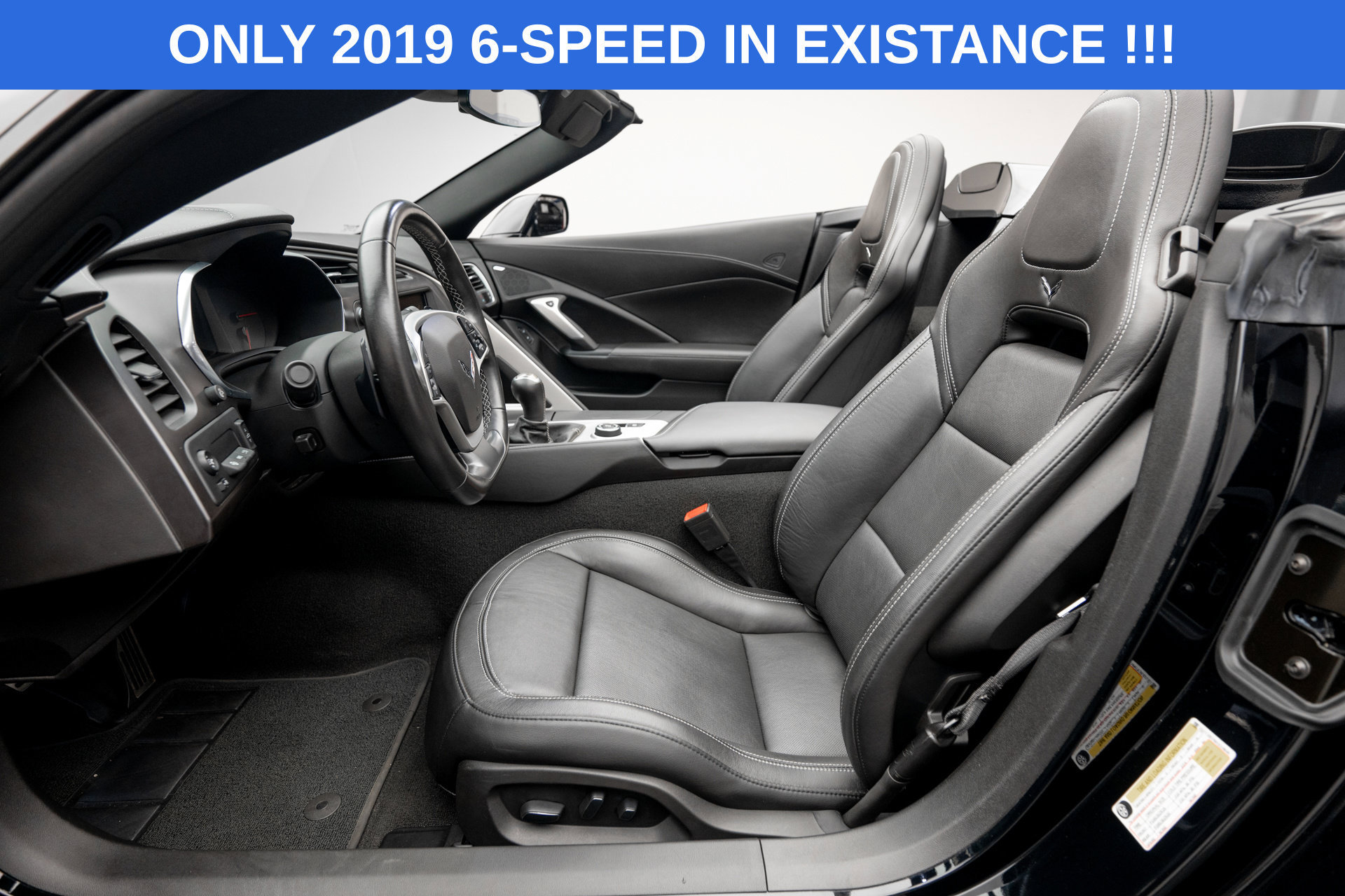 Used 2019 Chevrolet Corvette Stingray Convertible RWD image 16