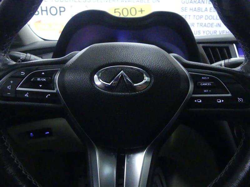 Used 2018 INFINITI Q50 Luxe w/ Essential Package (3.0T Luxe) AWD/4WD image 18
