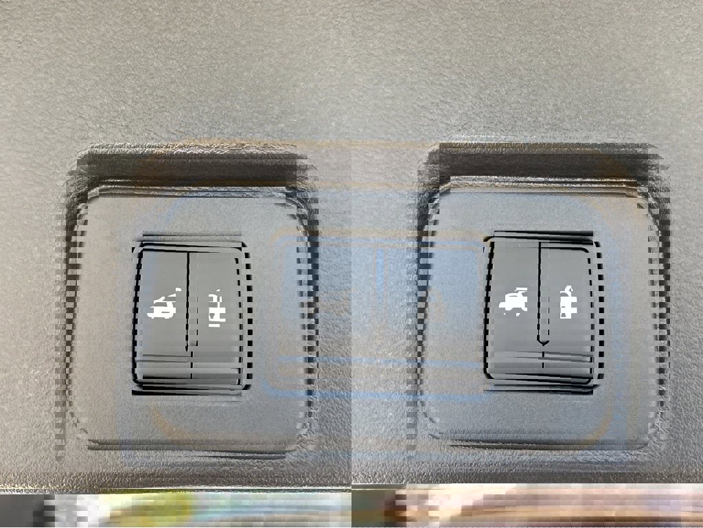 New 2026 Nissan Rogue SV image 34