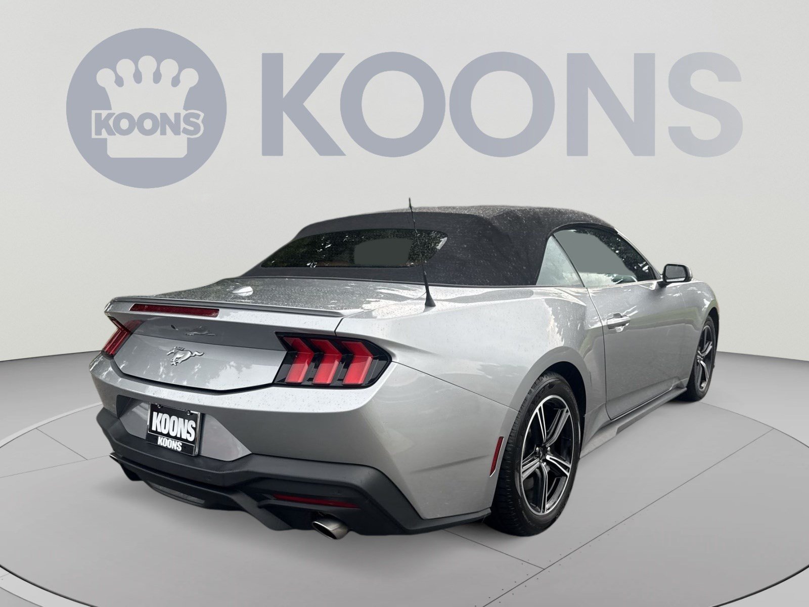 Used 2024 Ford Mustang Premium RWD image 7