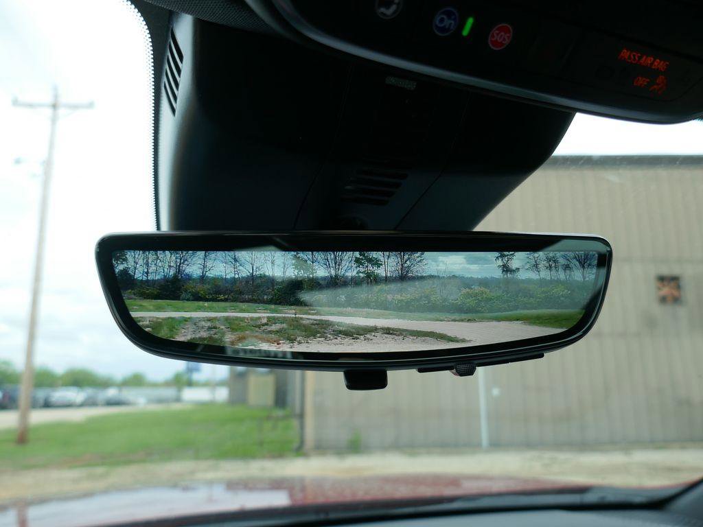 New 2026 Chevrolet Traverse RS image 27