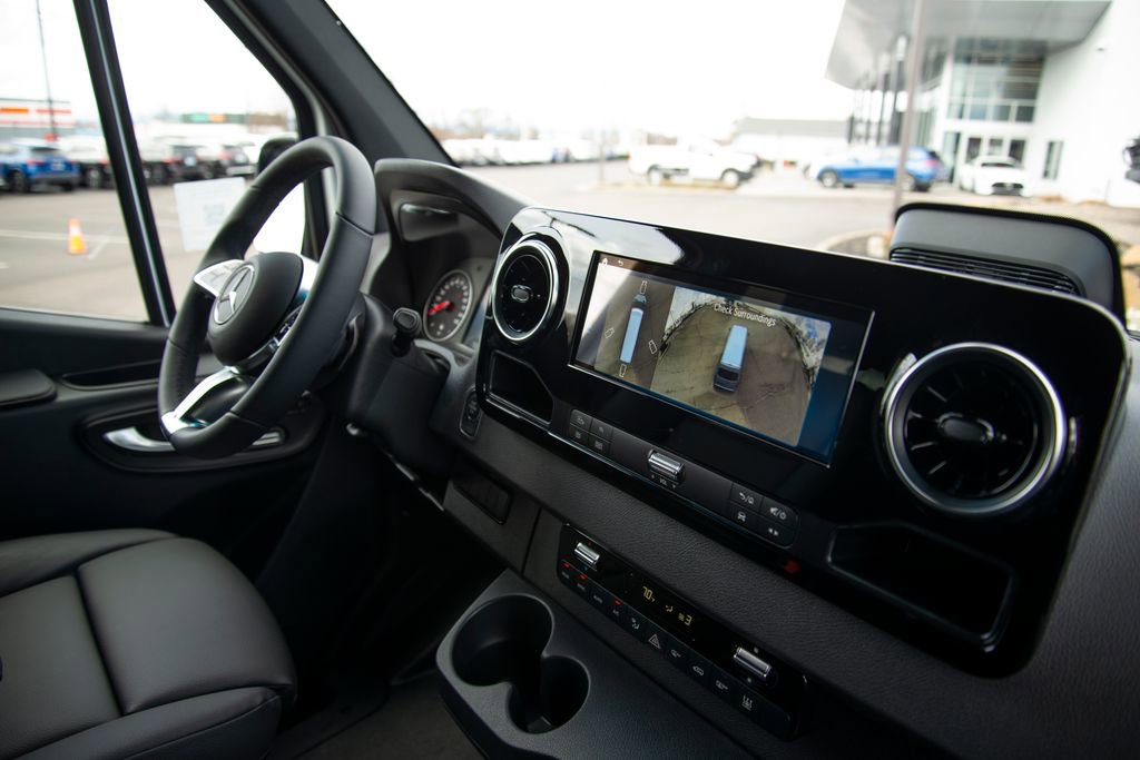 New 2026 Mercedes-Benz Sprinter 2500 image 16