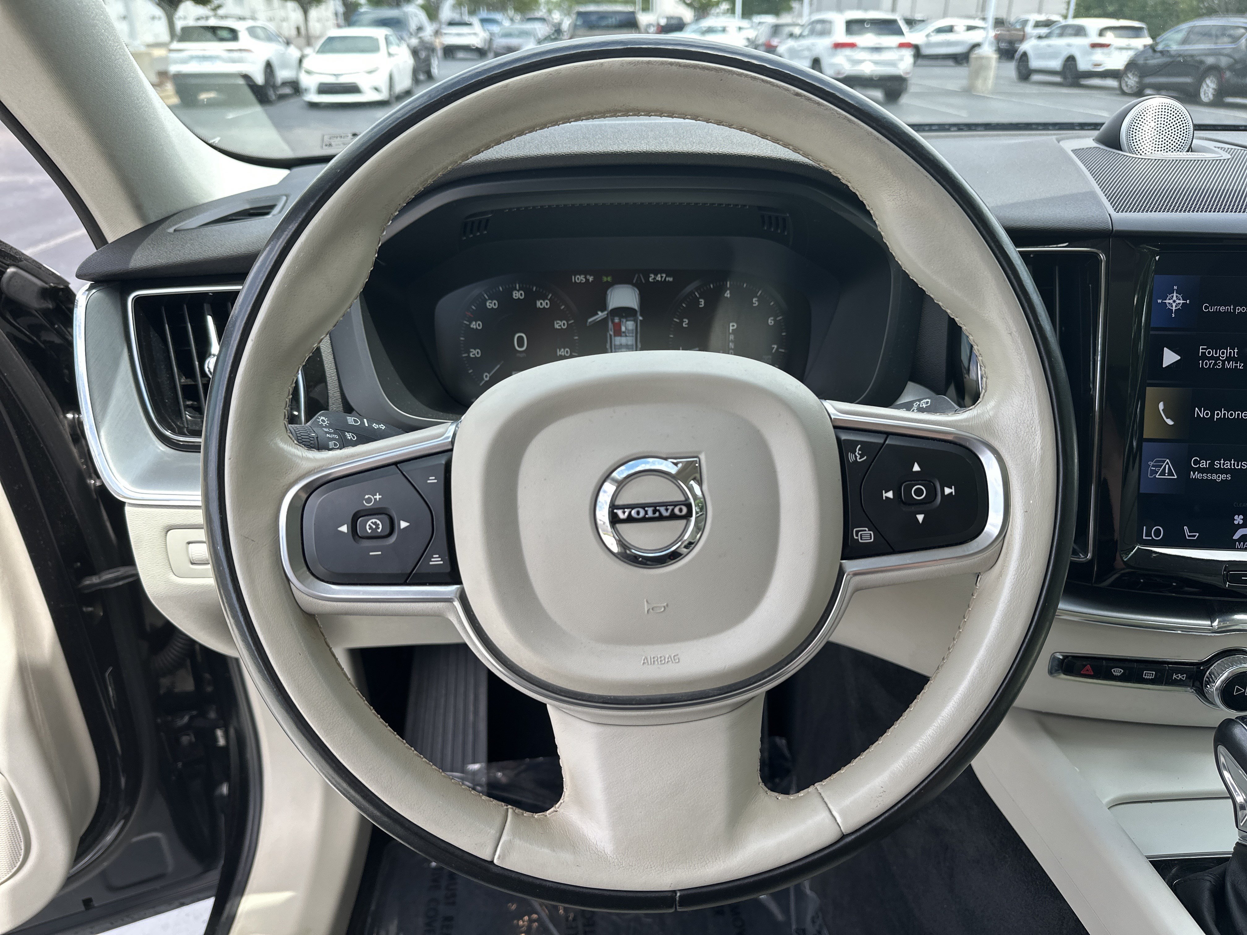 Used 2018 Volvo XC60 T6 Momentum w/ Convenience Package AWD/4WD image 18