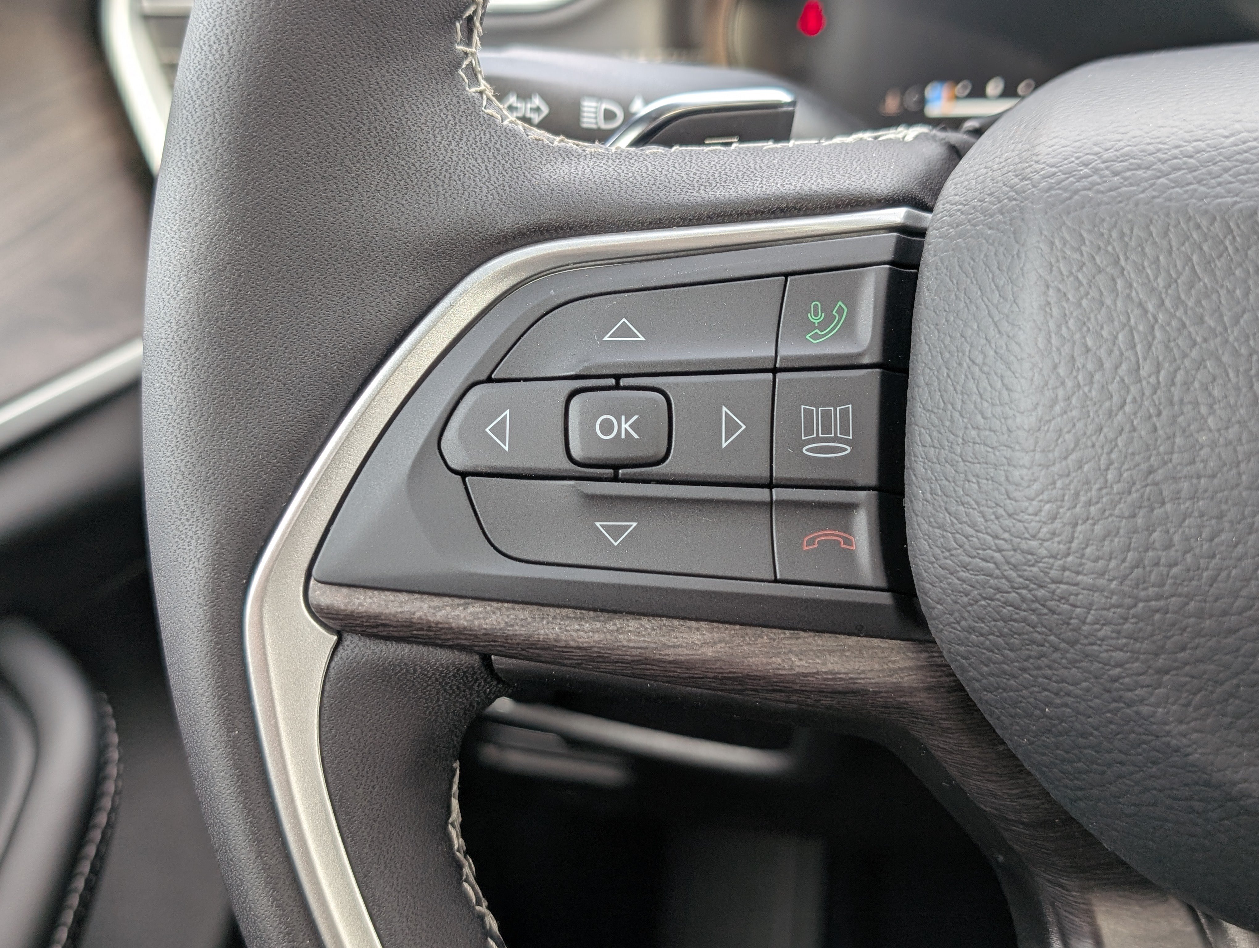 New 2025 Jeep Grand Cherokee Limited AWD/4WD image 23