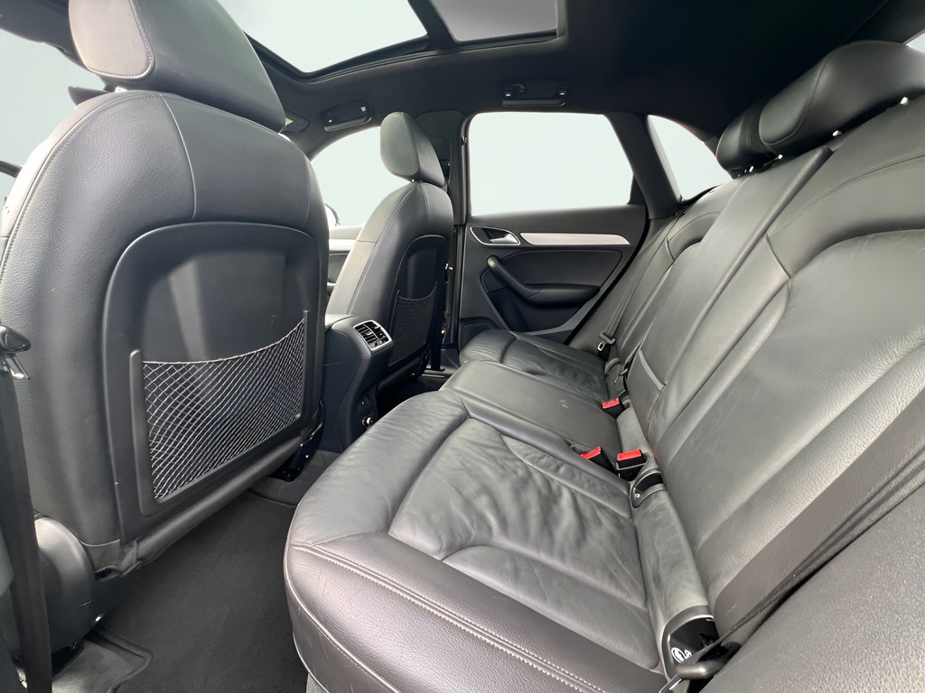 Used 2018 Audi Q3 2.0T Premium FWD image 18