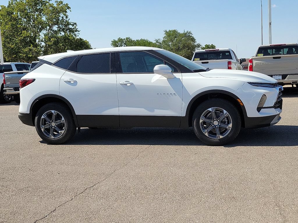 New 2026 Chevrolet Blazer LT FWD image 14