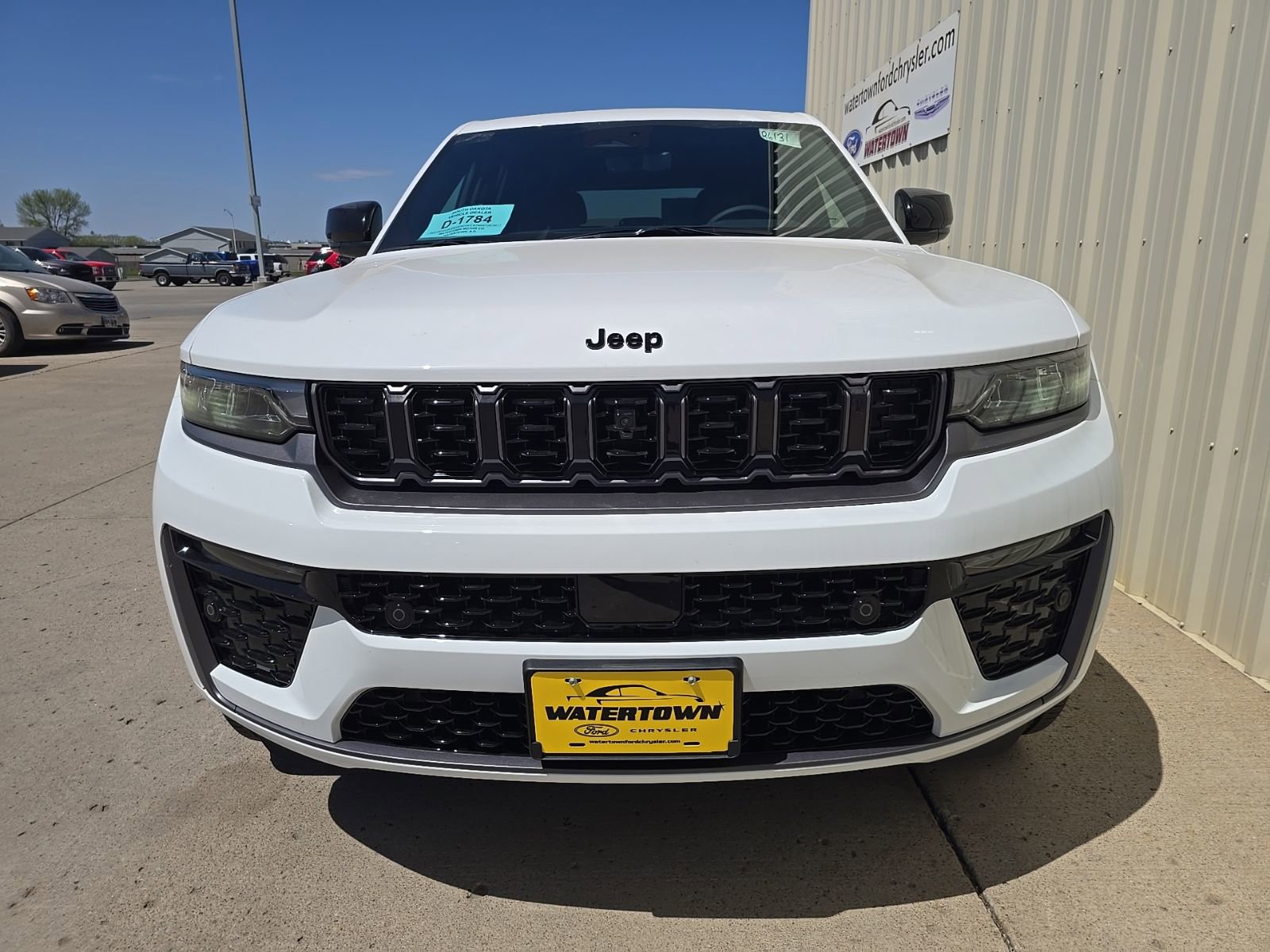New 2026 Jeep Grand Cherokee Limited AWD/4WD image 3