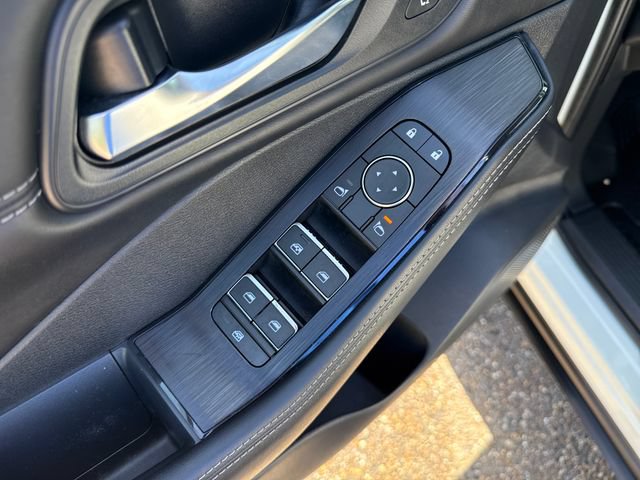 Certified 2024 Nissan Rogue SL w/ SL Premium Package FWD image 12