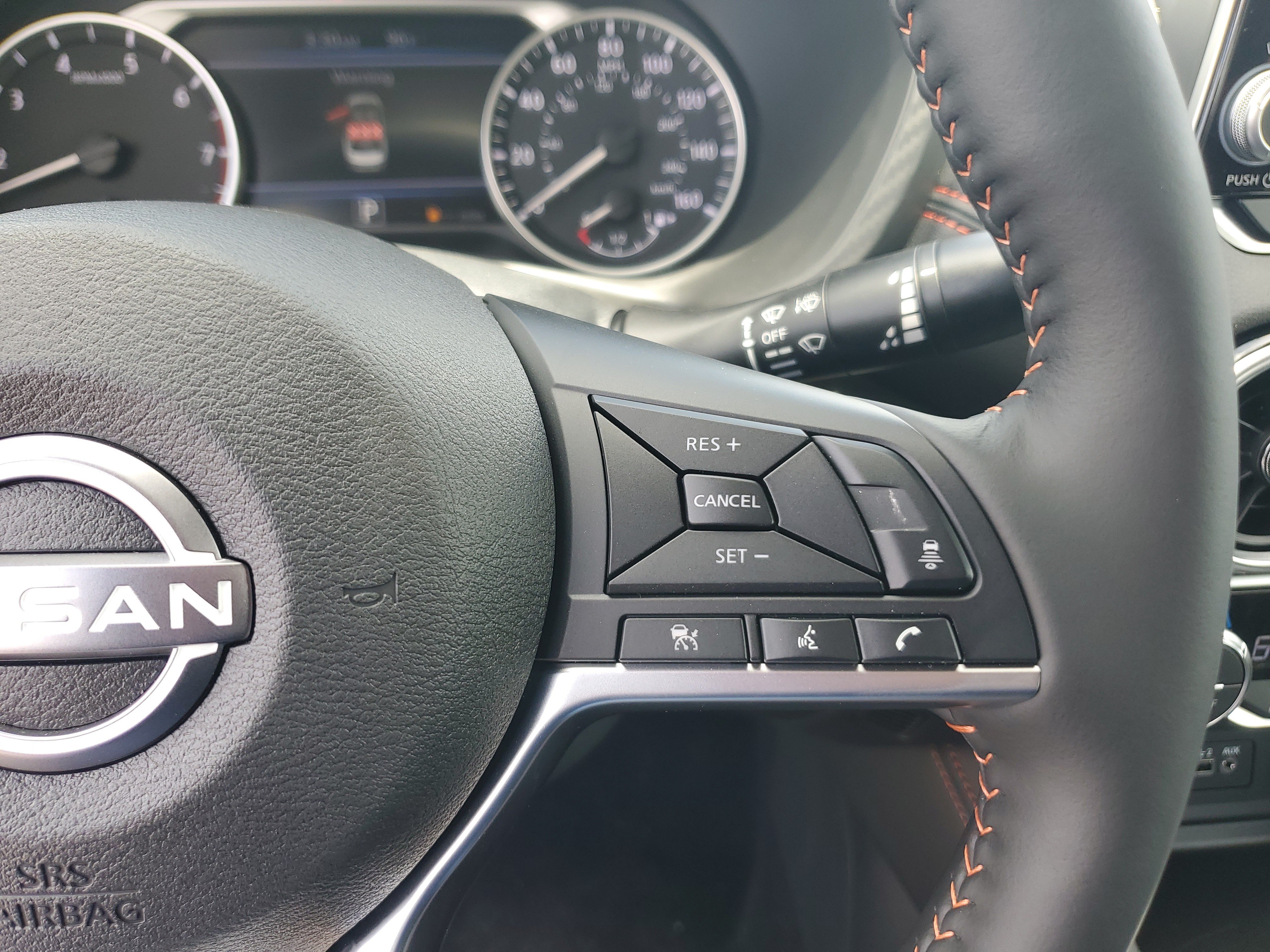 Used 2025 Nissan Sentra SR w/ SR Premium Package FWD image 17