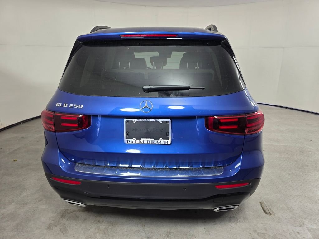 New 2026 Mercedes-Benz GLB 250 image 5