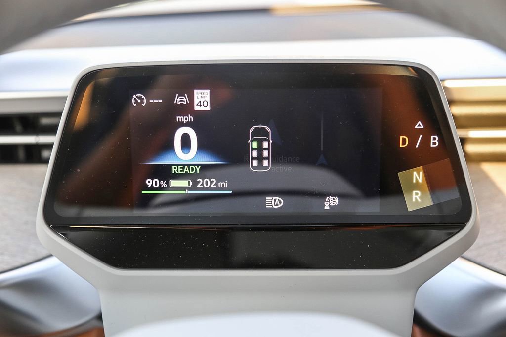 New 2025 Volkswagen ID. Buzz Pro S Plus image 33