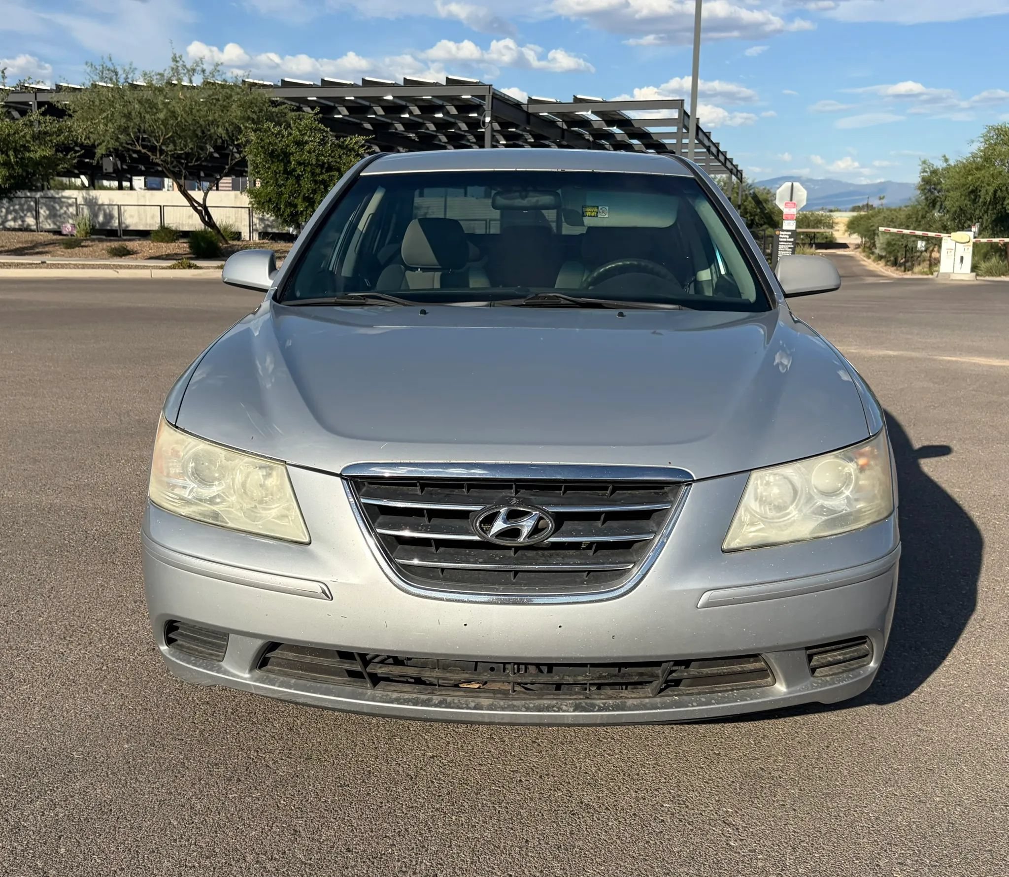Used 2009 Hyundai Sonata GLS FWD image 2